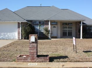 19422 Sara Ln, Flint, TX 75762