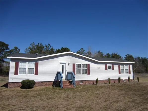 1015 Steeple Dr, Timmonsville, SC 29161