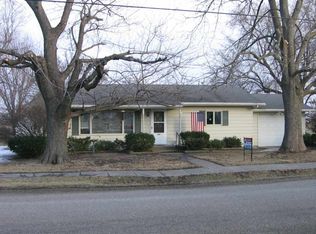 509 S Hun St, Colchester, IL 62326