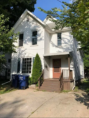 611 S Jackson St #1 Photo 1
