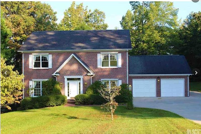 1st image of 410 Woodridge Dr