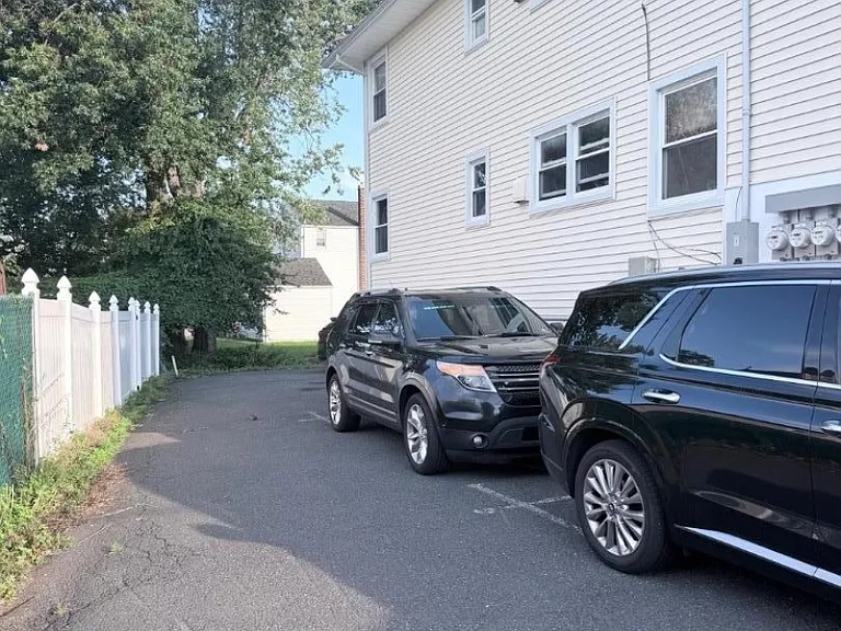 945 Savitt Pl #B3 — Photo 7