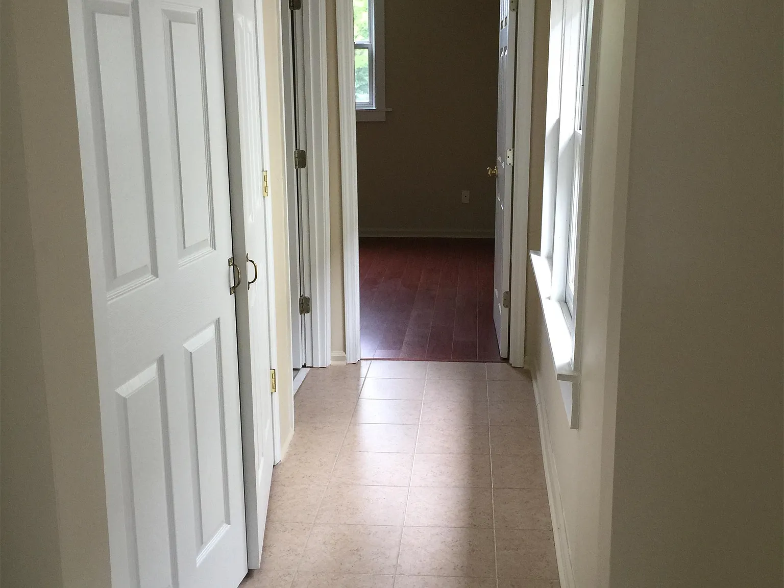 486 Old Wheat St. - Apt. B — Photo 3