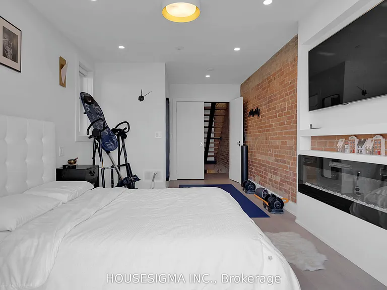 274 Roxton Rd #MAIN — Photo 21