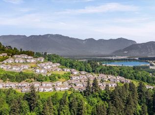 8590 Sunrise Dr #11, Chilliwack, BC V2R 3Z4