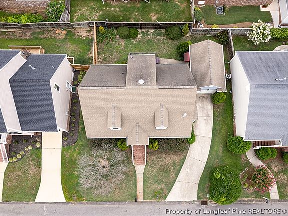 5th image of 2940 Darien Dr