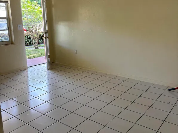 521 NE 14th Ct, Fort Lauderdale, FL 33304