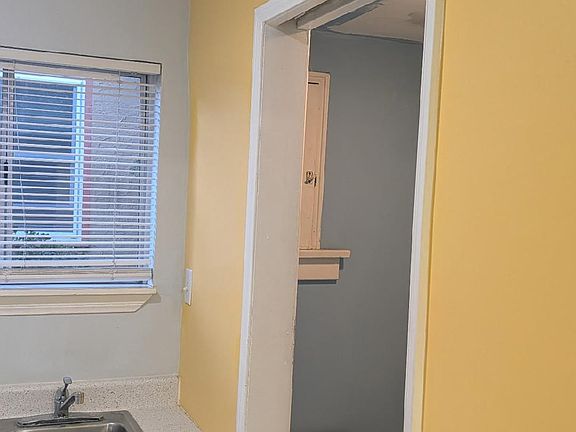 5th image of 2408 E 4th St