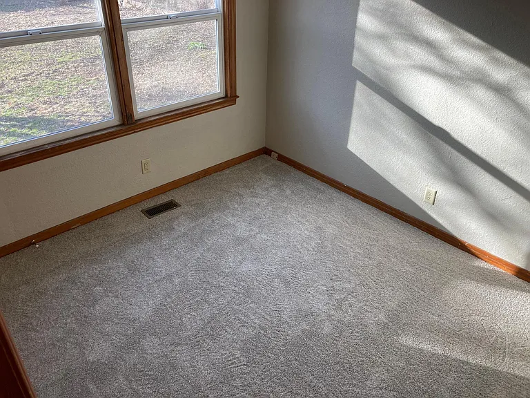 521 N Orchard St — Photo 6
