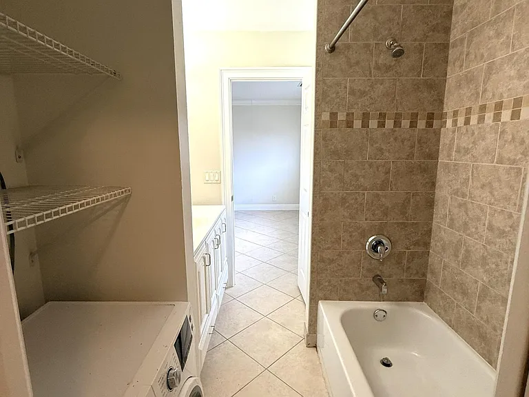 735 Hummingbird Way #202 — Photo 10