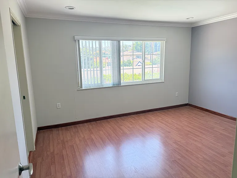 15634 La Subida Dr — Photo 8