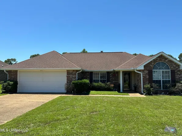 9848 Crooked Creek Blvd, Byram, MS 39272