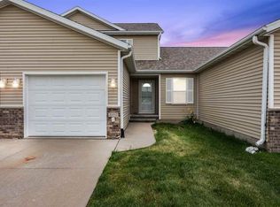 182 Alydar Dr, North Liberty, IA 52317