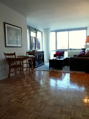 Rented by Citi Habitats | media 7