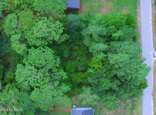 409-409A Sandy Point Rd, New Bern, NC 28560