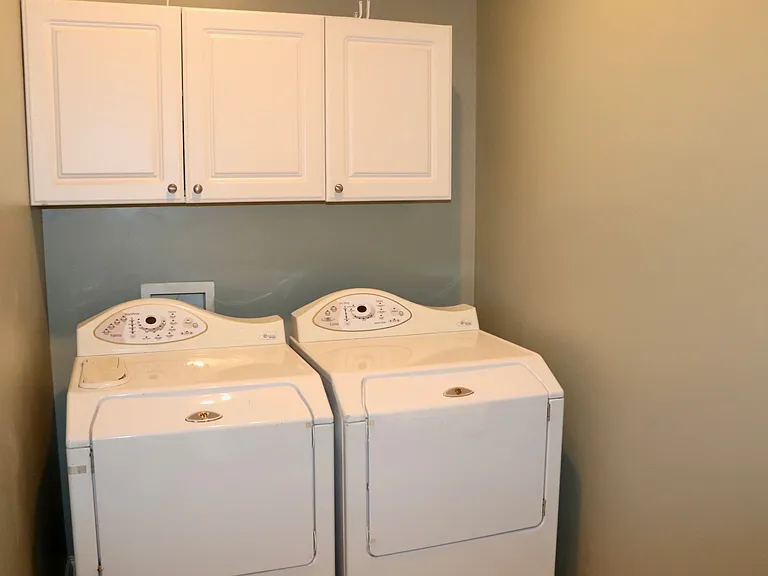 4398 Wynbrooke Ct — Photo 26