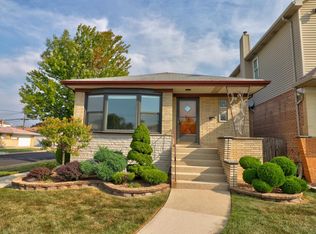 6458 W 64th St, Chicago, IL 60638