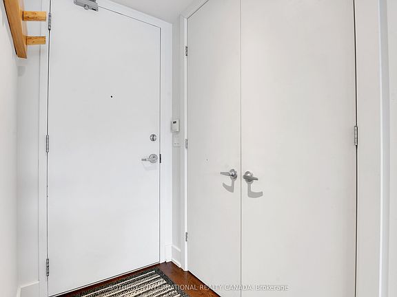 4th image of 7 Marquette Ave #314