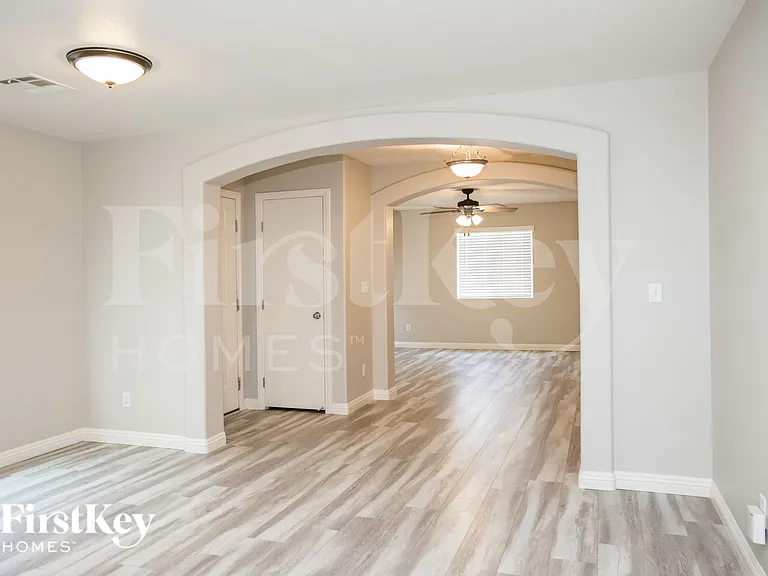 6074 Peaceful Creek St — Photo 6