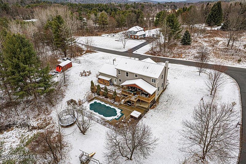 2nd image of 111 Boulderwood Drive