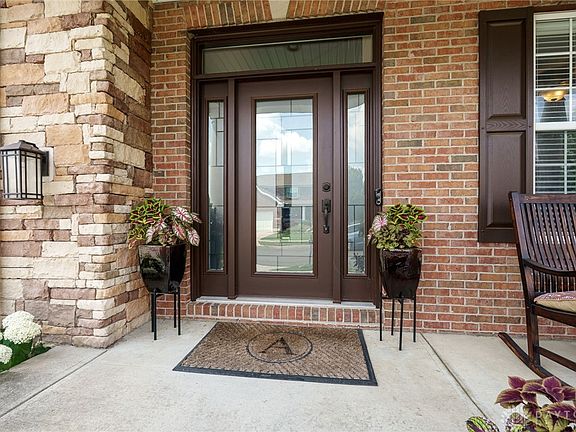 4th image of 1587 Little Falls Dr