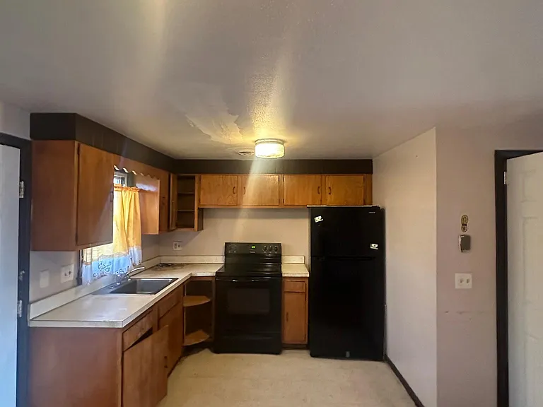 66 Clinton Ave #A-0 — Photo 2