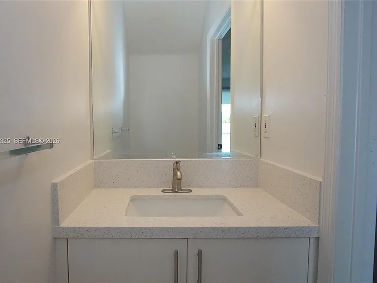 1868 Salerno Cir #1868 — Photo 6