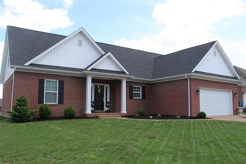 1st image of 2631 Thornhill Dr