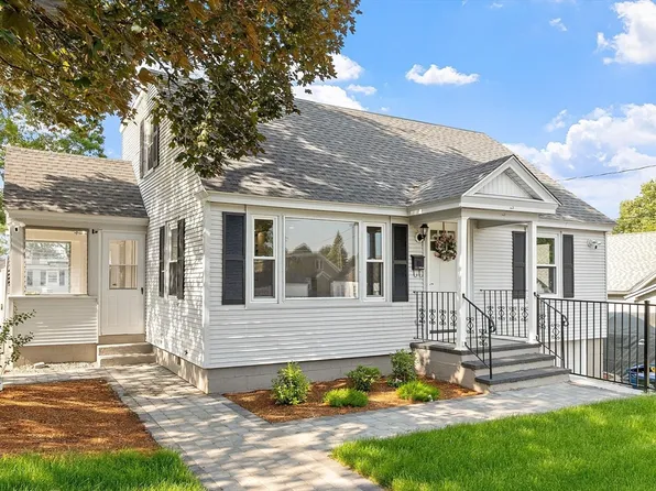 3 Lynn St, Lawrence, MA 01843