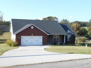 4289 Pea Ridge Rd, Maryville, TN 37804