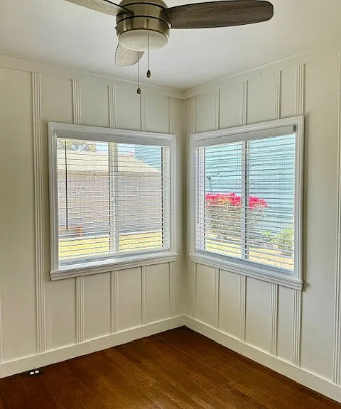 4755 Newport Ave — Photo 9