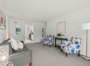 N84W15388 Menomonee Ave APT 4, Menomonee Falls, WI 53051