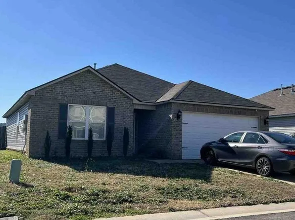 373 Center Field Dr, Tuscaloosa, AL 35405