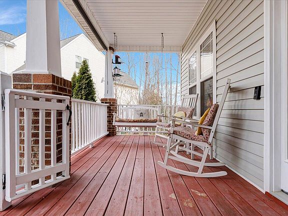 5th image of 3448 Suncrest Village Ln