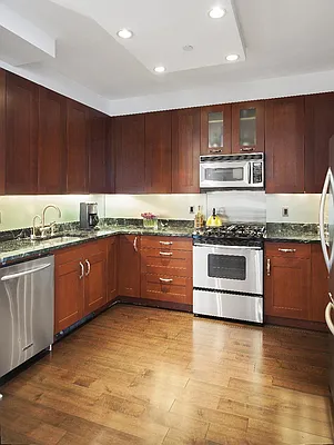 Sold by Real Direct | media 5