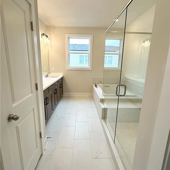 1237 Waldon Xing — Photo 13