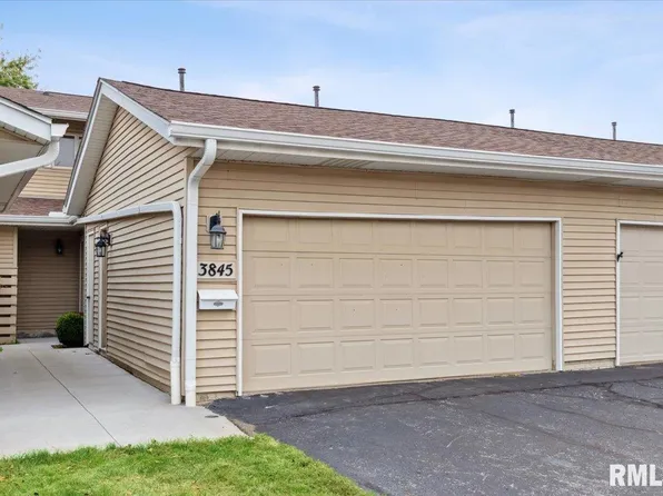 3845 Prairie Ln, Bettendorf, IA 52722