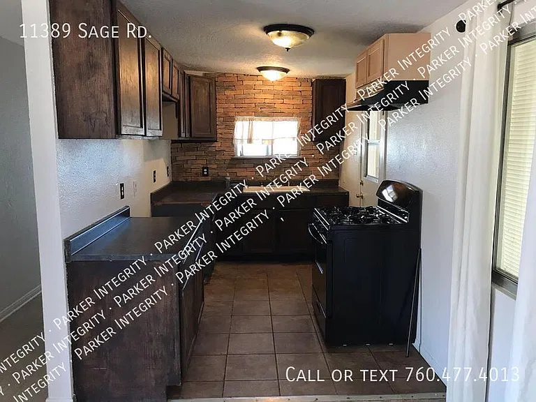 11389 Sage Rd — Photo 6