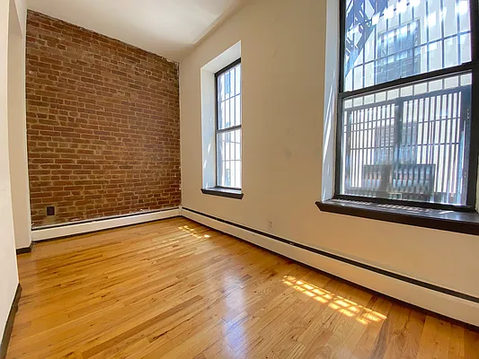 Rented by Keller Williams NYC | media 9
