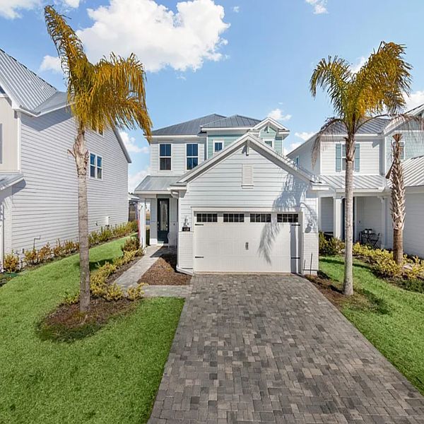1st image of 409 Clifton Bay Loop