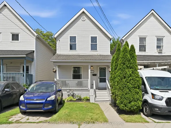 69 Hillyard St, Hamilton, ON L8L 6B3