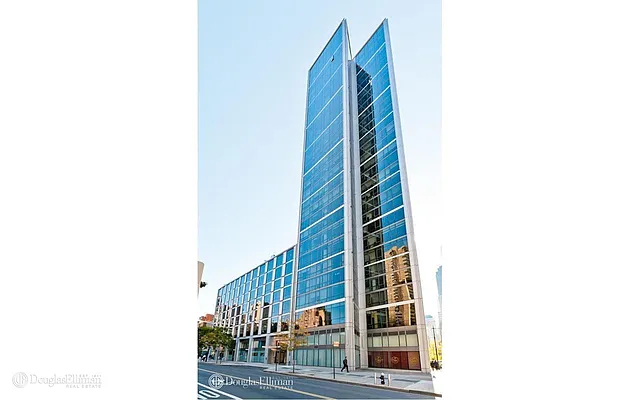 Rented by Douglas Elliman | media 22