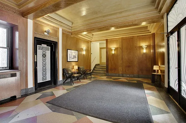 Sold by Prevu Real Estate, LLC | media 8