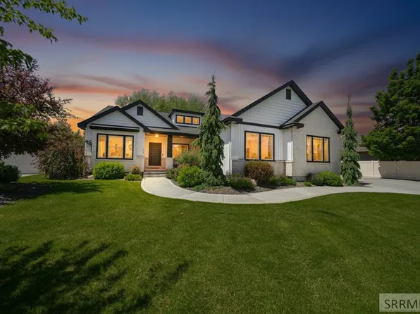 998 Grassland Dr, Idaho Falls, ID 83404