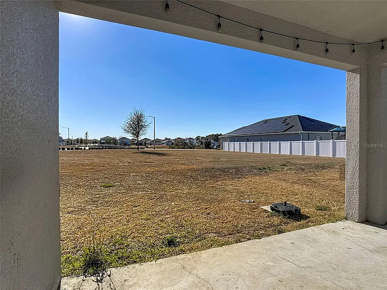 840 Sydney St — Photo 41