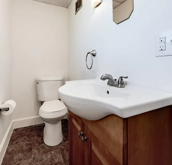 4294 E Geddes Ave — Photo 23