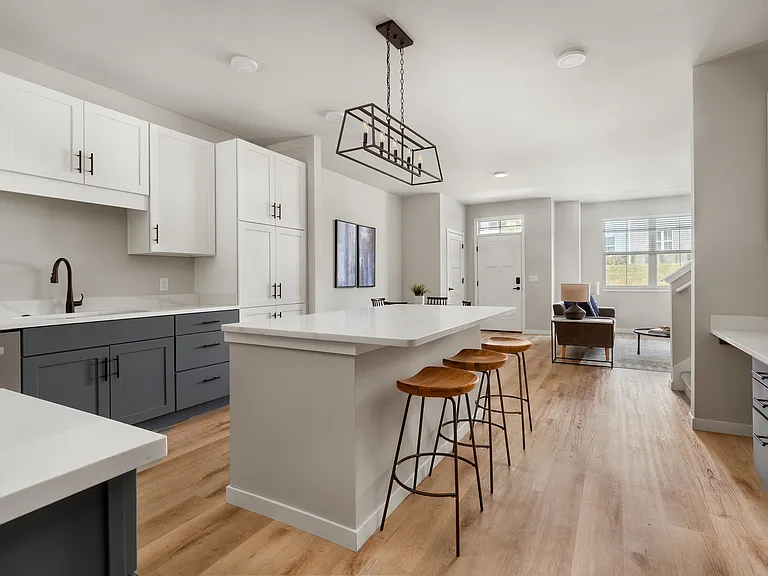 Apex at Verona Kitchen | Townhomes