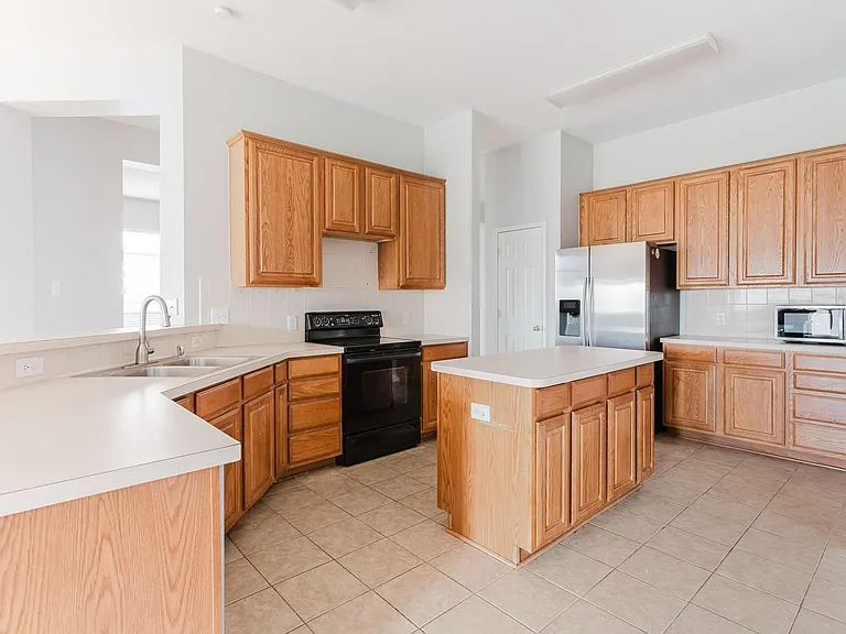 1514 Clear Creek Dr — Photo 13