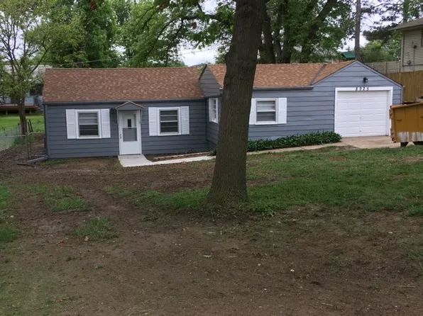 8925 Franklin St, Omaha, NE 68114