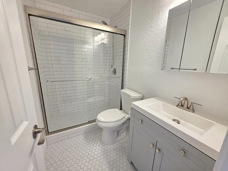 1120 83rd Ave N #A — Photo 20
